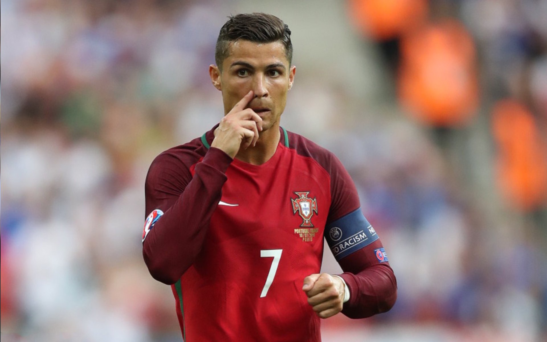 曼联边后卫助攻频繁拉开宽度，曼联史上十大最强边后卫