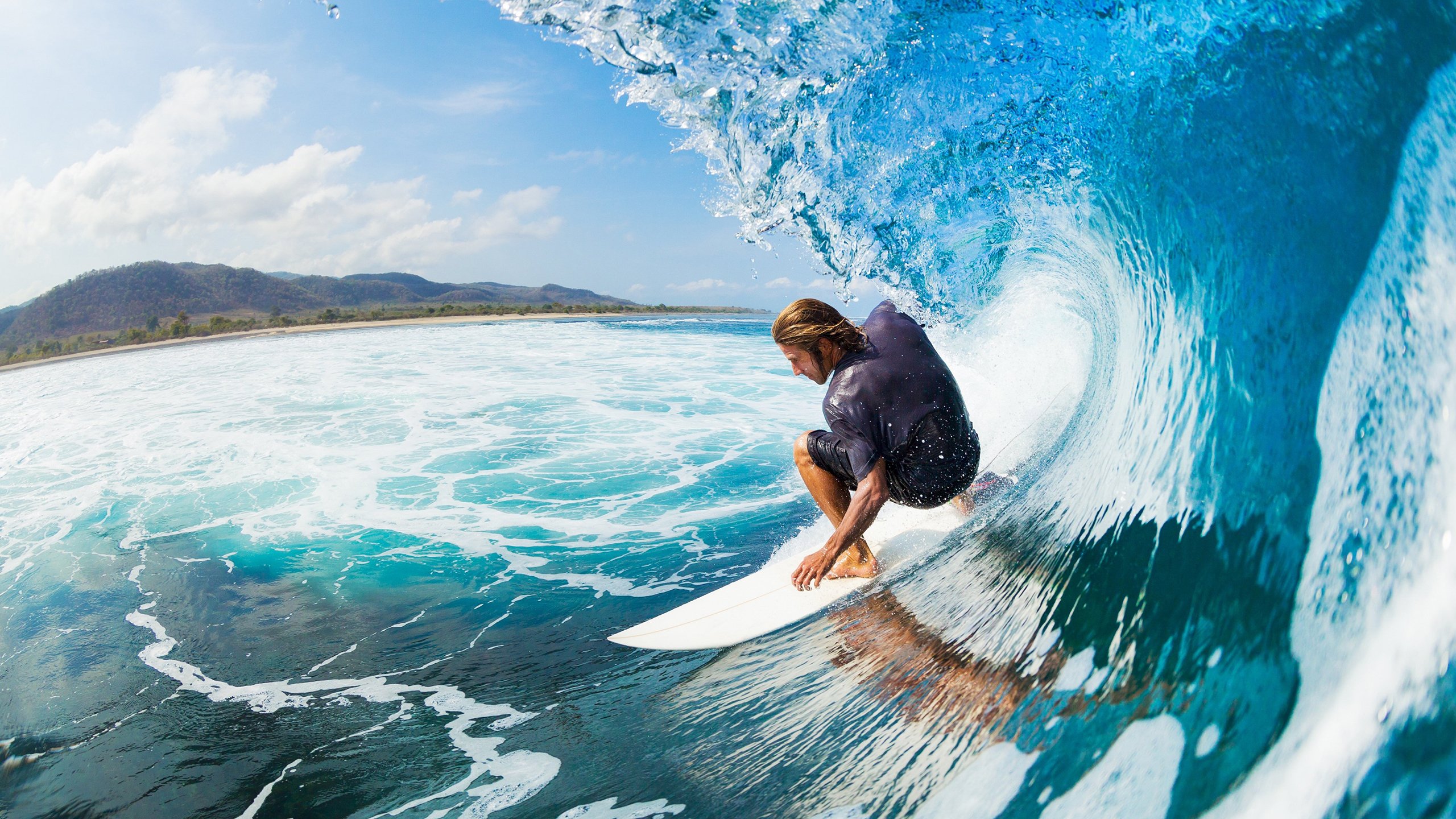 CS2枪械对决引爆全场热血,cs1.6对枪